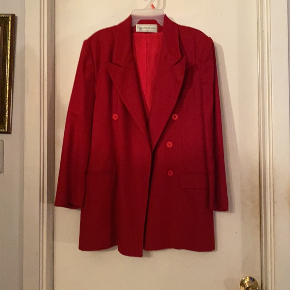 Red suit set - Picture 3 of 5